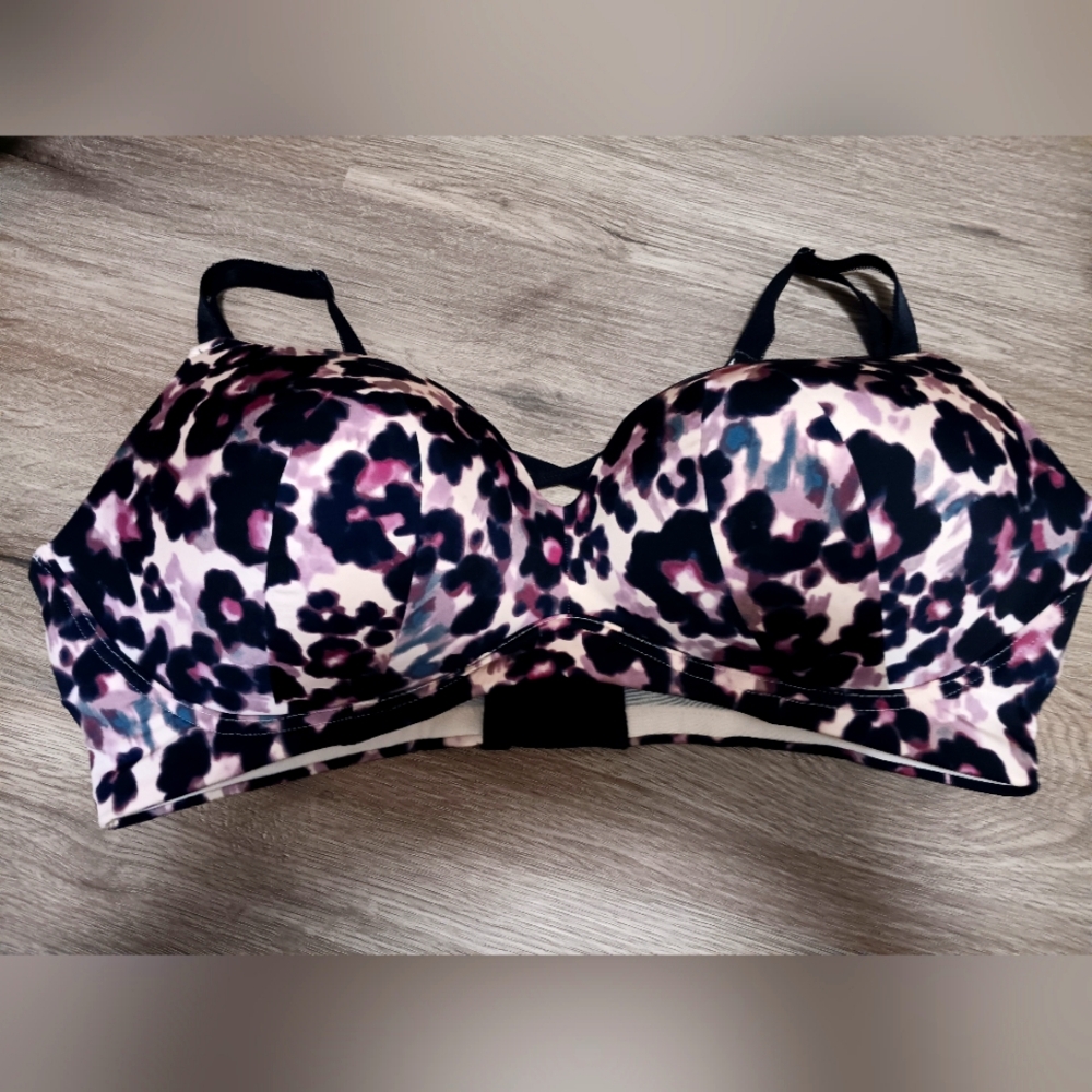 Torrid dream wire-free push-up bra 46DD